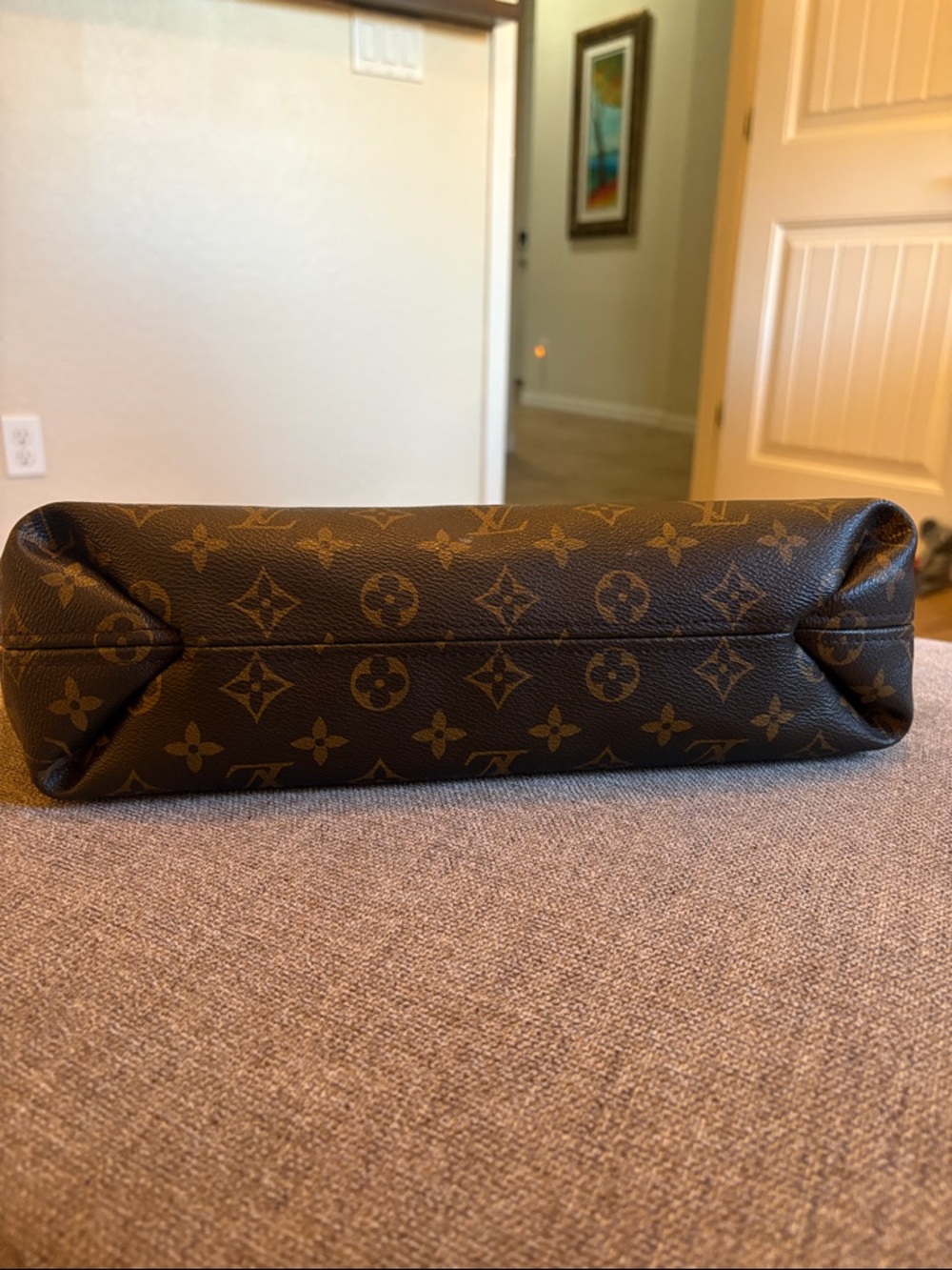 Louis Vuitton Monogram Sully Handbag - Picture 6 of 16